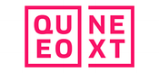 Logo: QUEO-NEXT-Schriftzug in rosa kasten